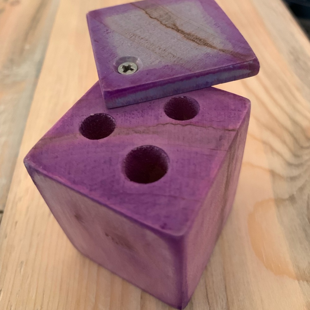 Canna Cigarette Cigar Snuffers with swiveling lids